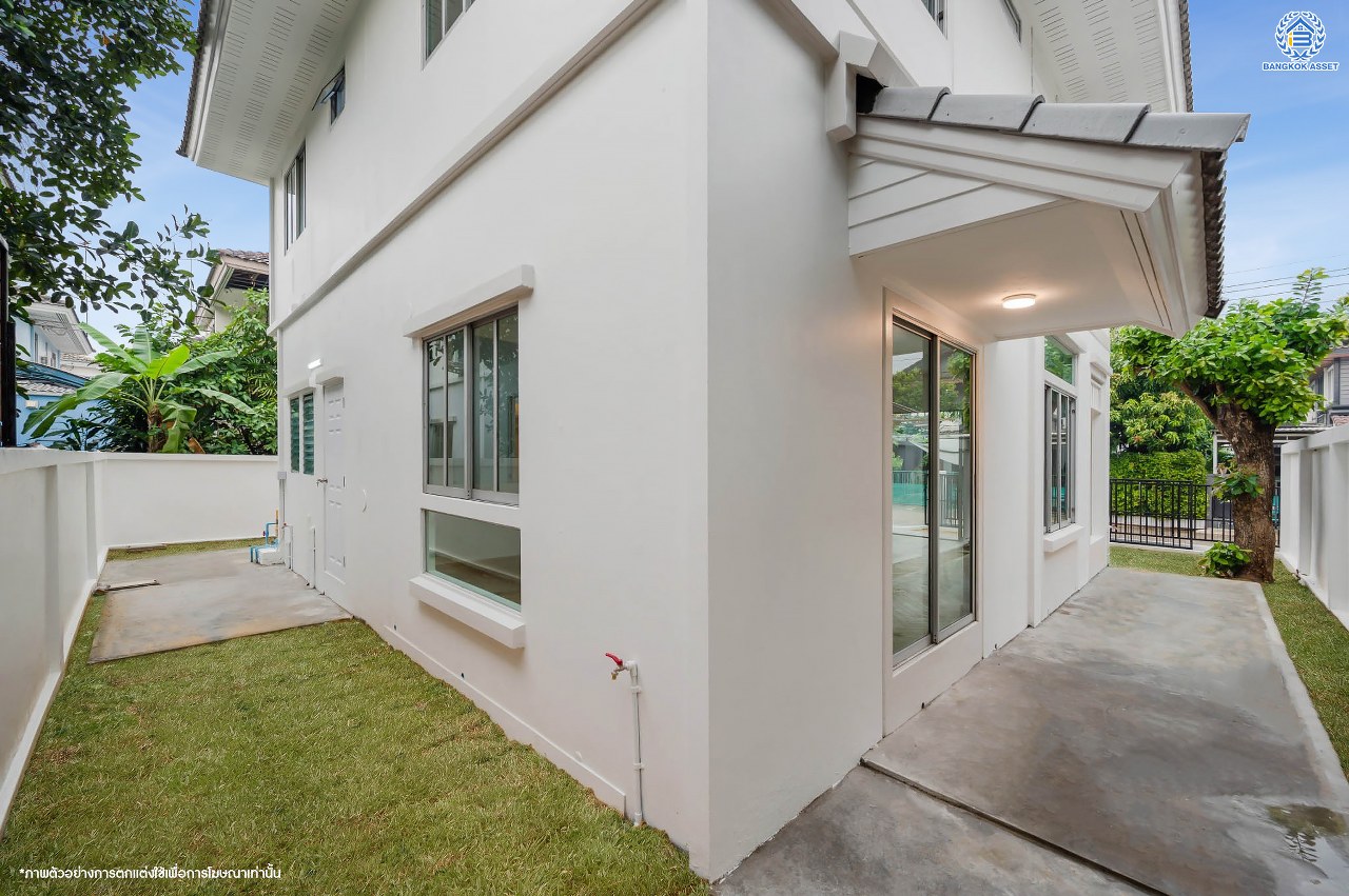 บ้านมือสองตกแต่งใหม่ โครงการ พฤกษ์ลดา พุทธสาคร จากแบรนด์ LH ตัวบ้านใกล้สวนสาธารณะ รองรับทุกความสุขบนเนื้อที่ 53.9 ตร.ว. ฟังก์ชัน 3 ห้องนอน 3 ห้องน้ำ จอดรถได้ 2 คัน เชื่อมต่อถนนเพชรเกษม, ถนนพุทธมณฑลสาย4, ถนนบรมราชชนนี ใกล้รถไฟฟ้าสายสีน้ำเงิน "สถานีหลักสอง" และ The Mall บางแค